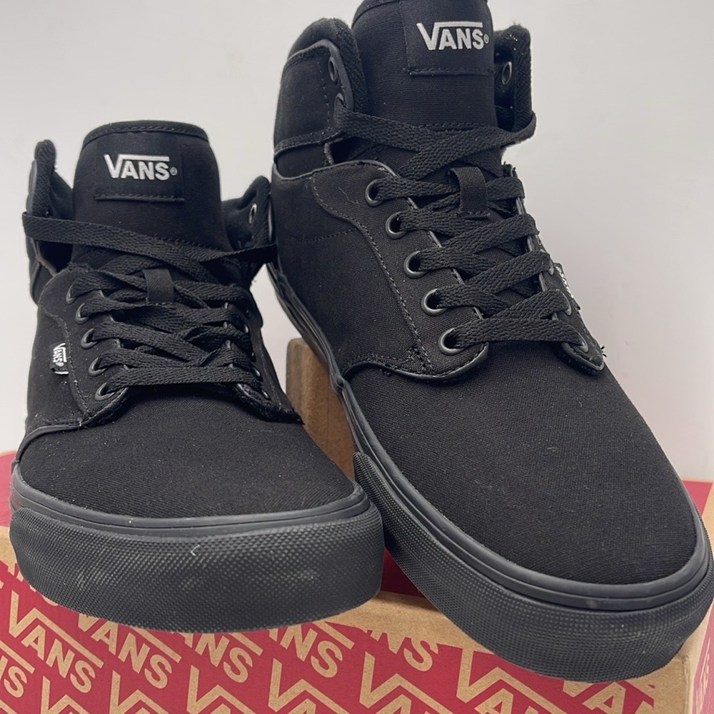 Vans WMNS Black High-Top Sneakers Atwood Hi (Canvas) Black/Black
VN0A38BV186 - Picture 5 of 16